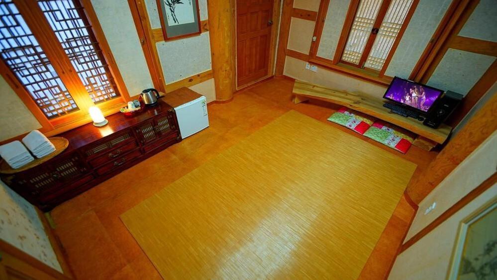 Kumwondang Jeonju Hanokstay Eksteriør billede
