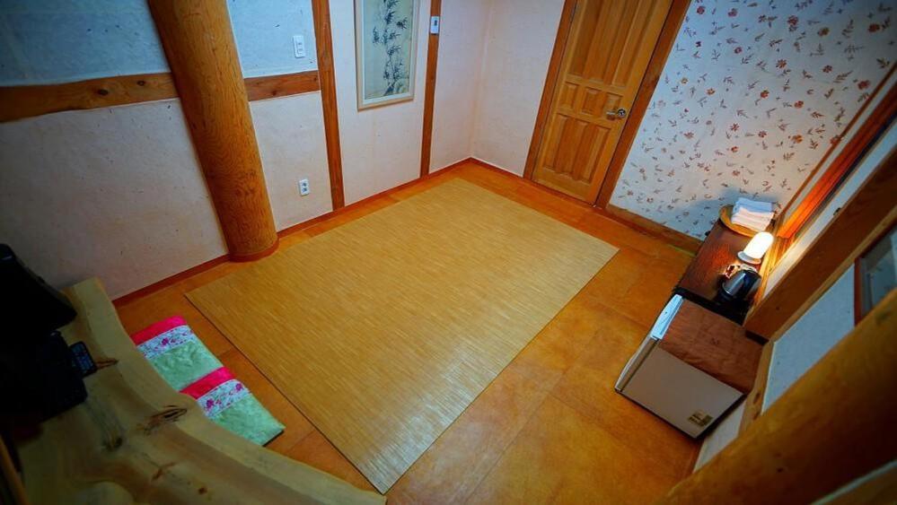 Kumwondang Jeonju Hanokstay Eksteriør billede